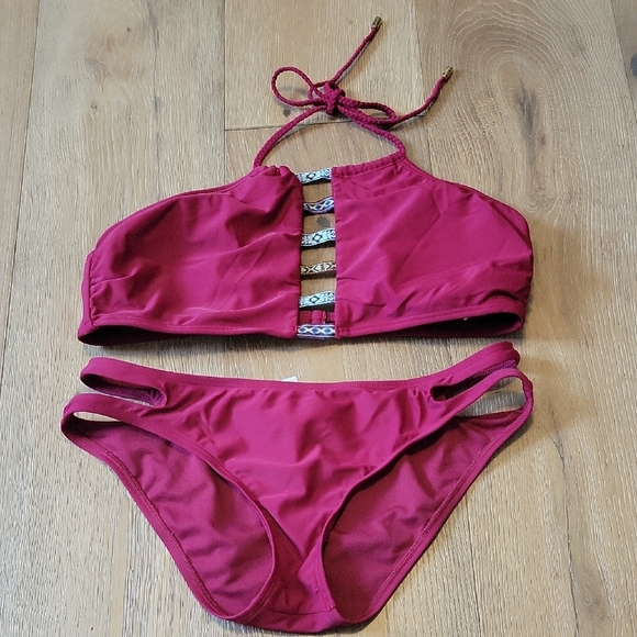 Island Soul Burgandy 2 Piece Bikini - Picture 1 of 8